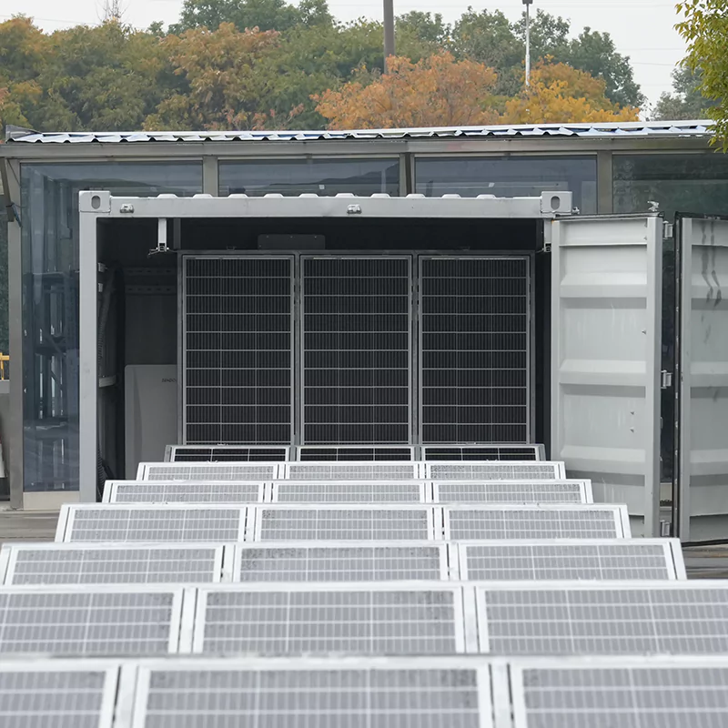 Foldable power generation and energy storage warehouse